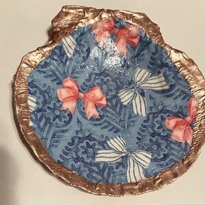 Handcrafted Shell Pink Blue Bow Dish Decoupage